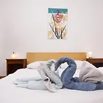 시에스타 아파트먼트 아파트 *