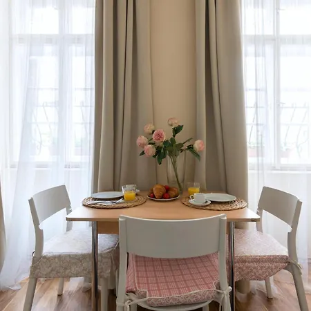 Siesta Apartman *